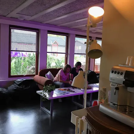 B27 Hostal Ringebu