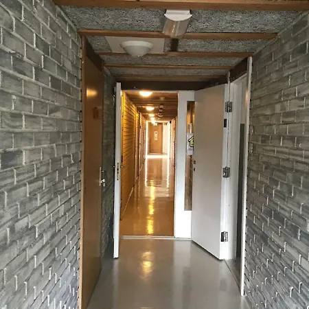 B27