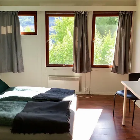 B27 Hostal